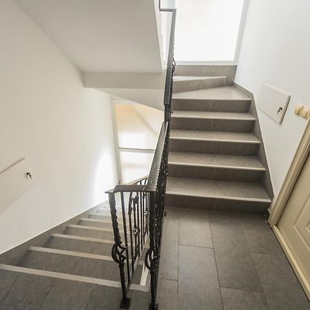 Apartments Franicevic Petrovac Bagian luar foto