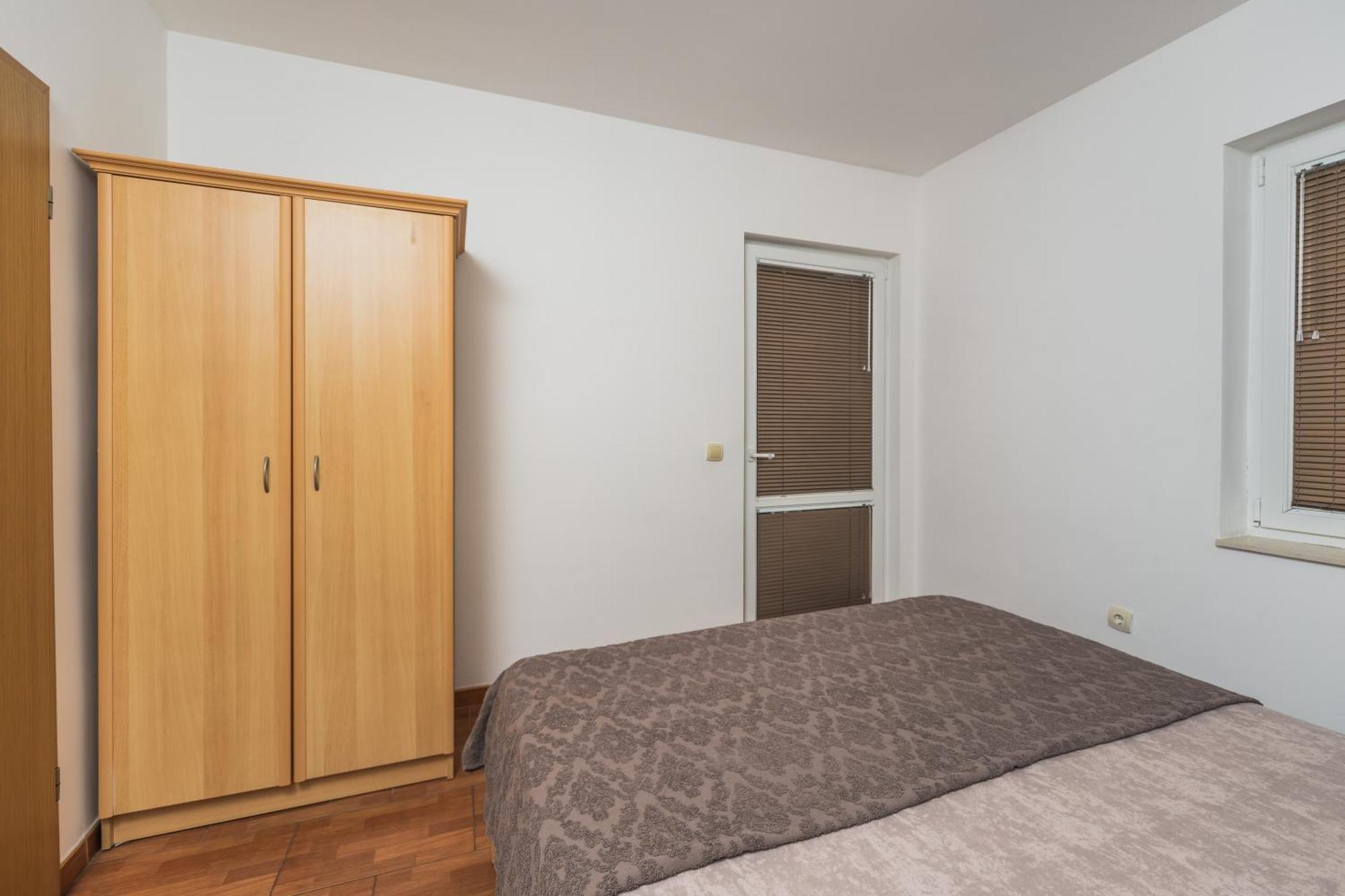 Apartments Franicevic Petrovac Bagian luar foto