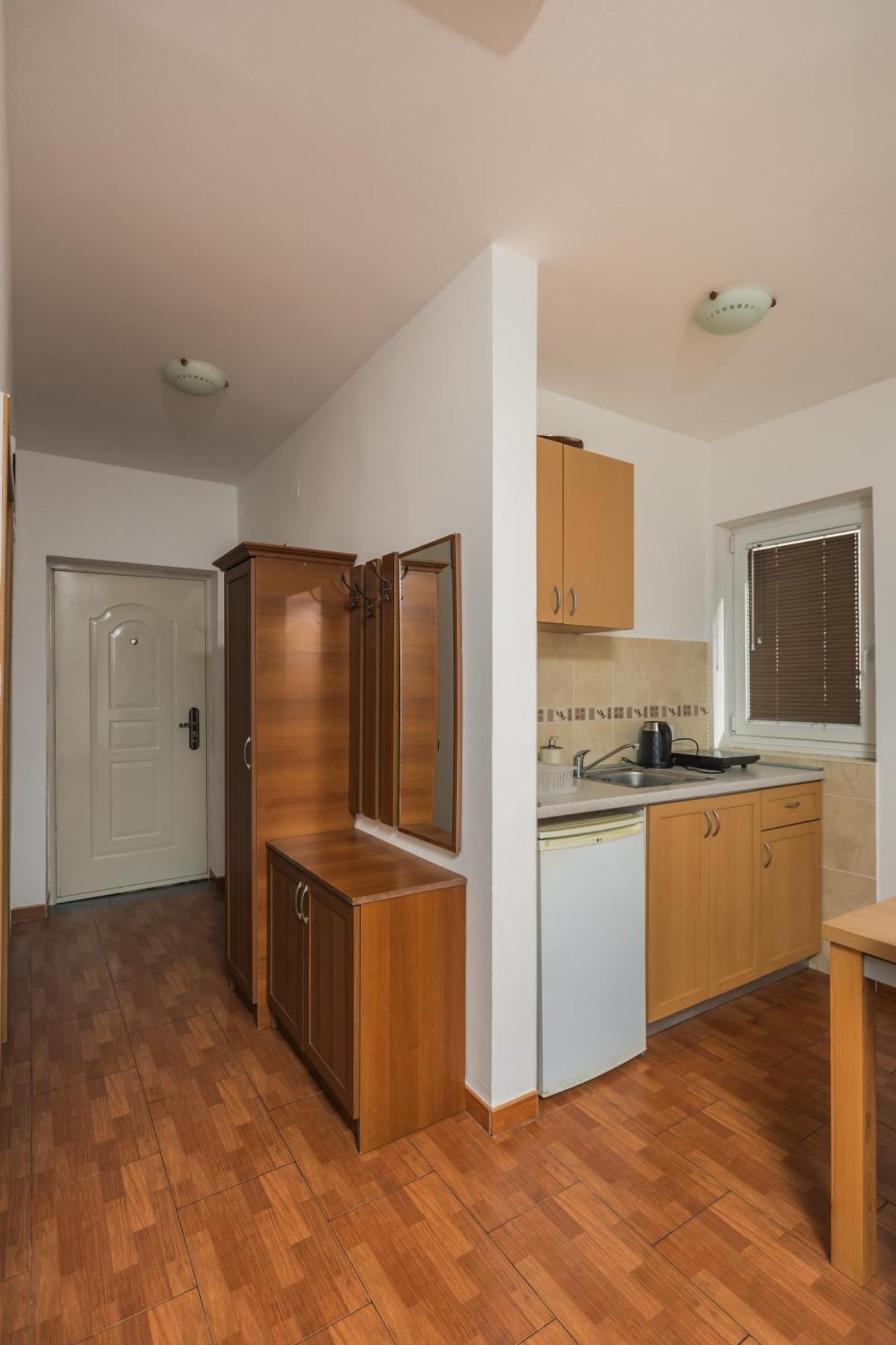 Apartments Franicevic Petrovac Bagian luar foto